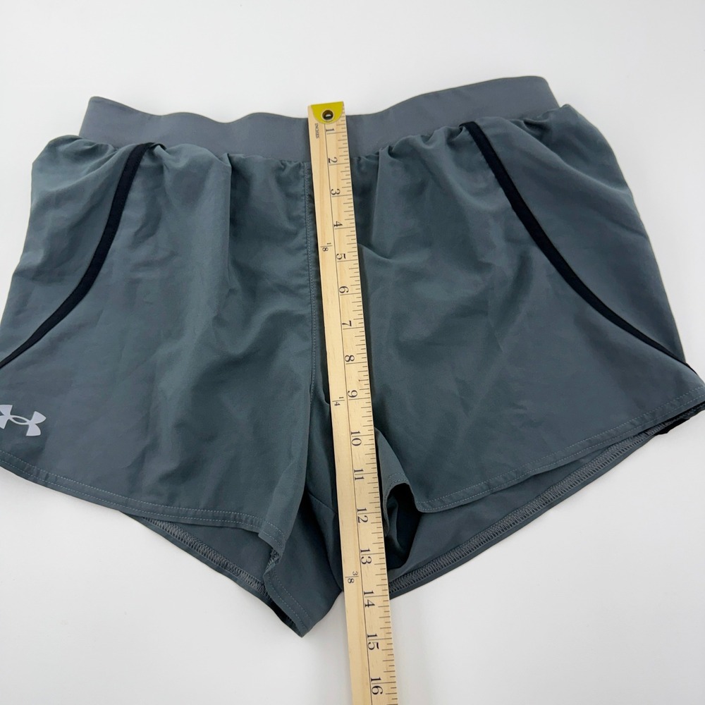 Under Armour HeatGear Women's Medium Gray Running Shorts Loose Fit Athletic Gym - Picture 7 of 7